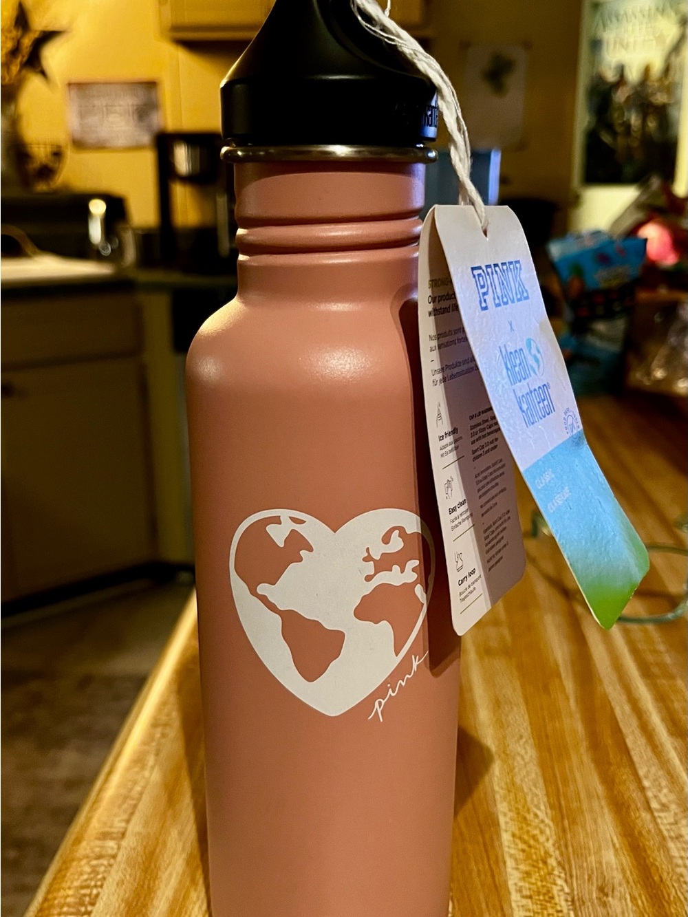 Victoria secret pink water Kanteen
